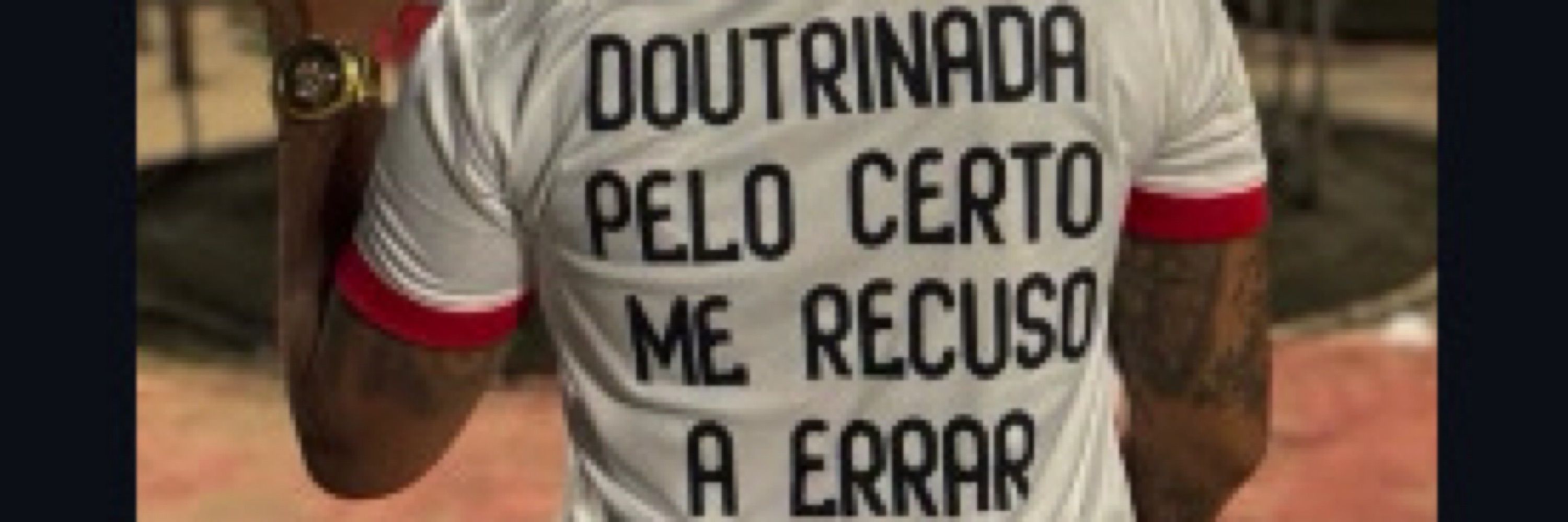 Tainá Santos 