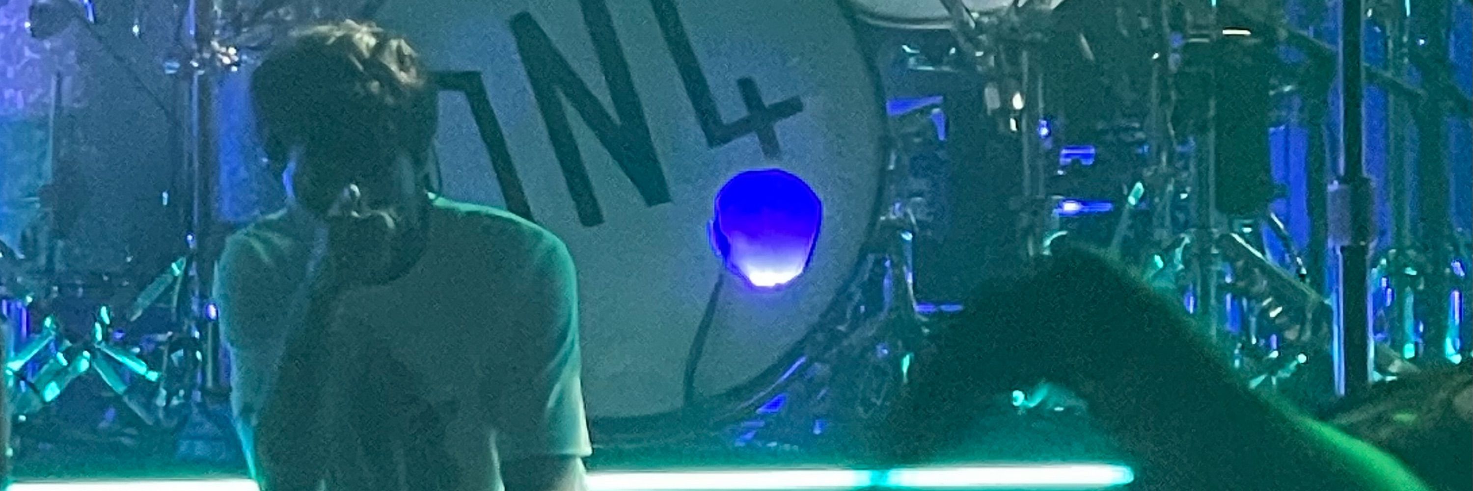 S 🩶🖤 ×͜× 💔❯❯❯❯ Needs A Concert💙