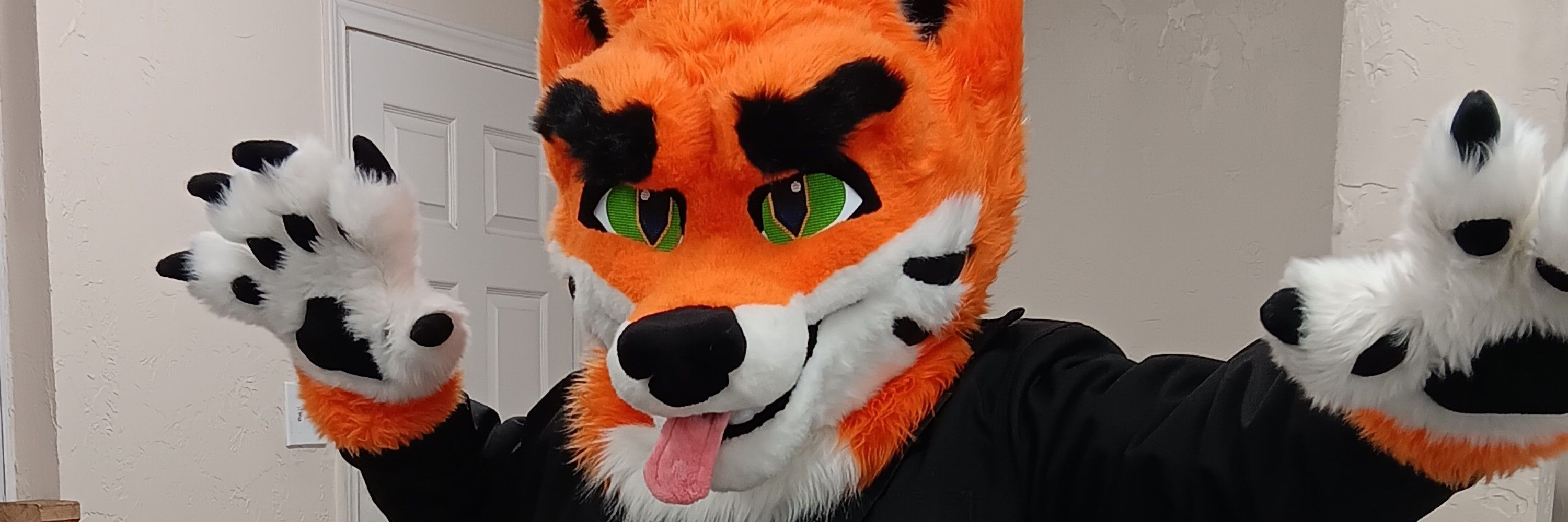 Skylar Darkfox