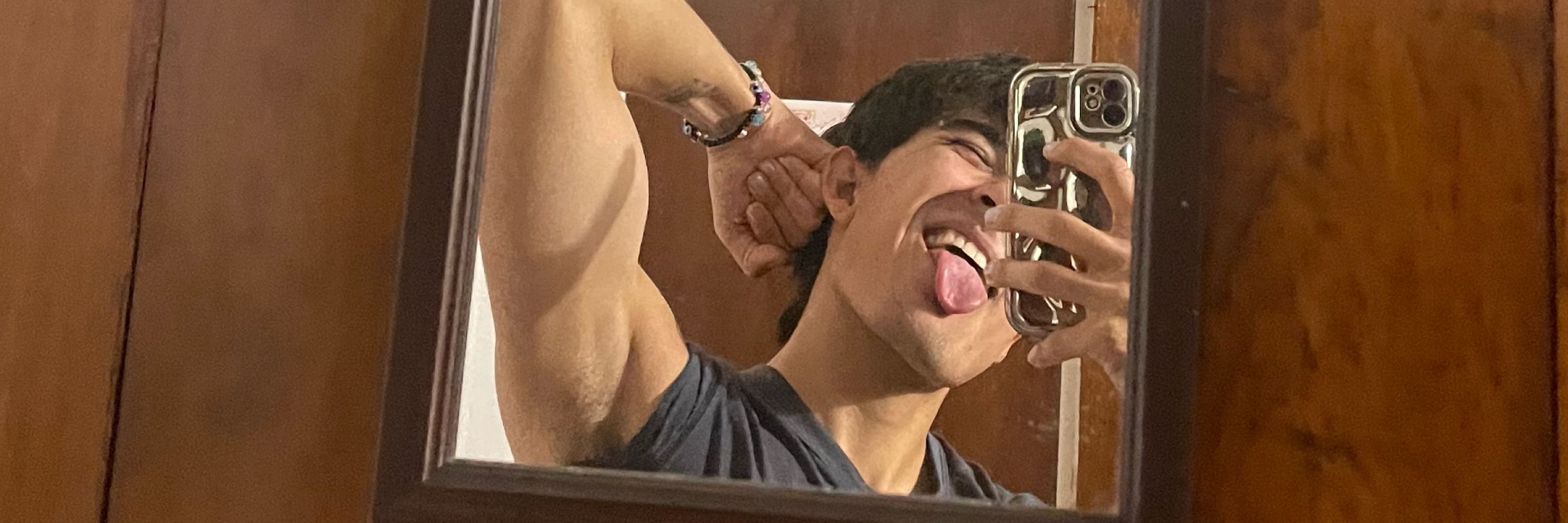 Max Valencia