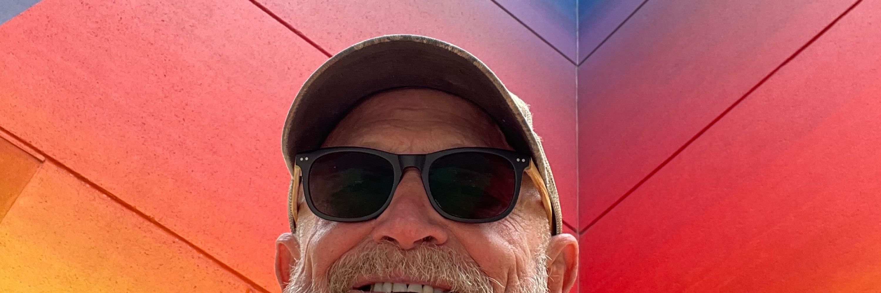 Steve  T E