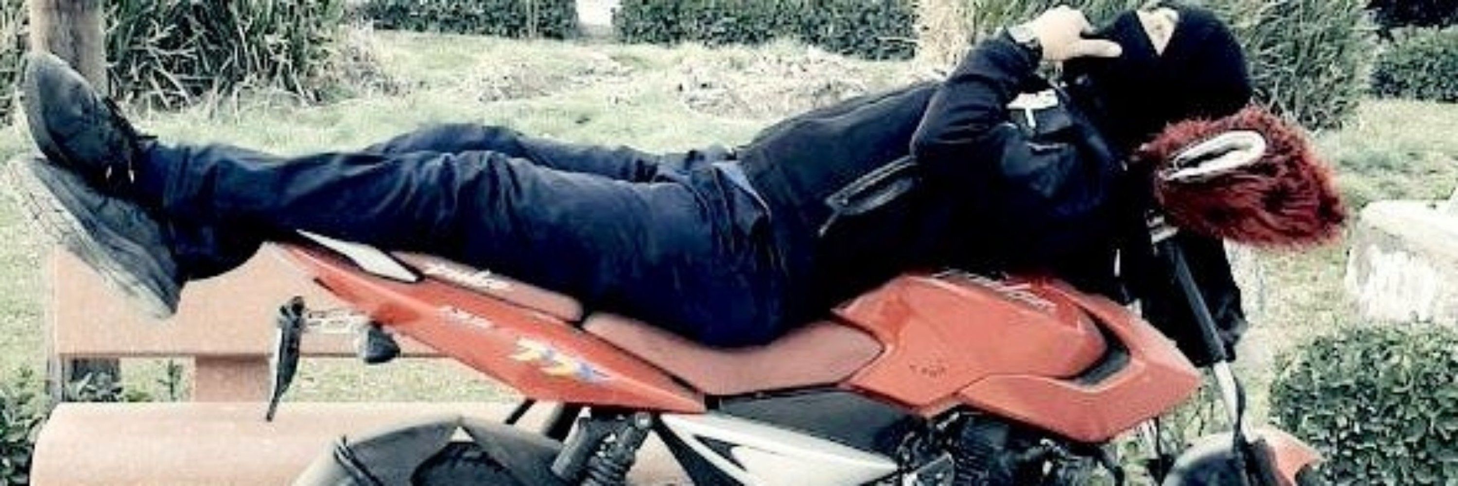 جواد مغنیه 🇱🇧🇮🇷