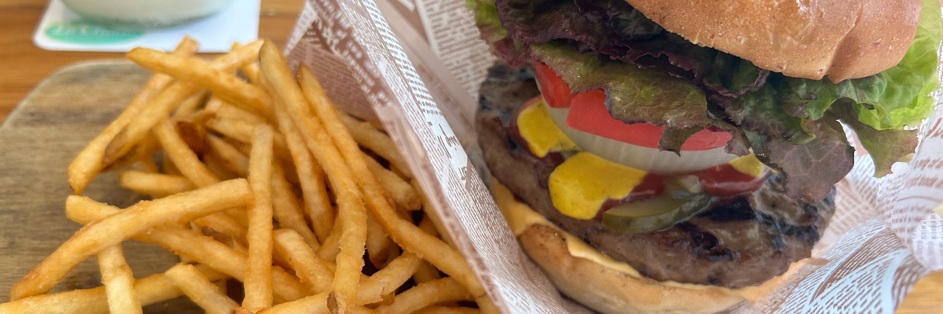 あみんご🫛🍔🥤せかちゅ .27 Dハロ11/3🌊 a! 10