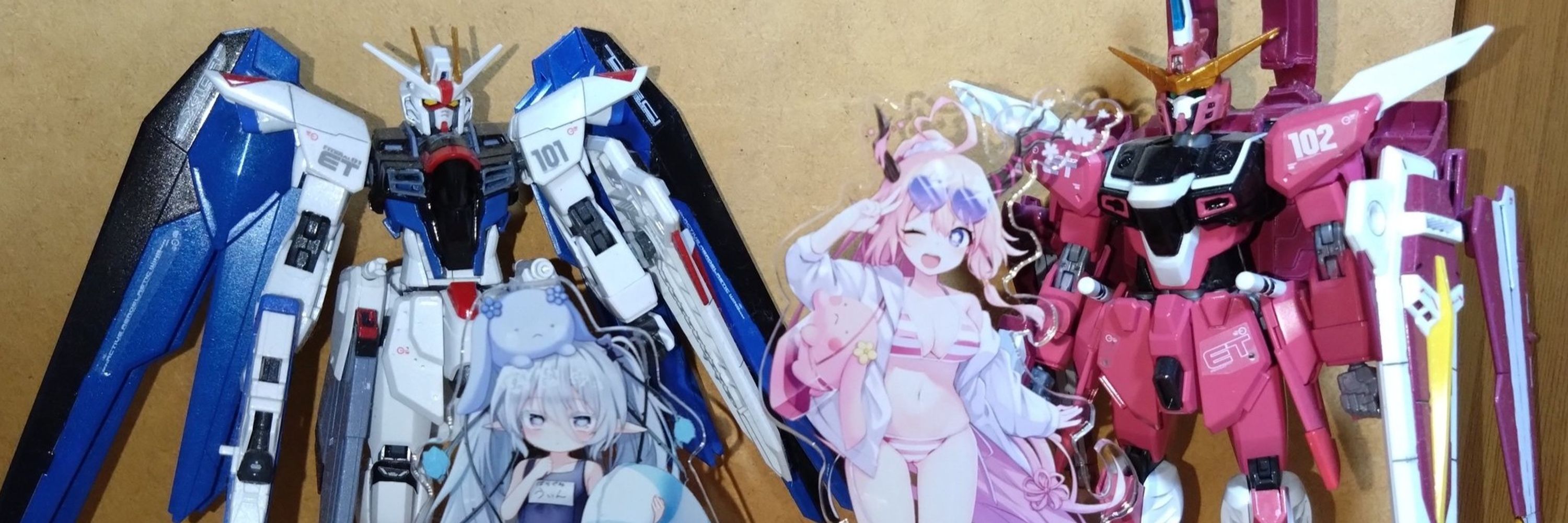 アキ