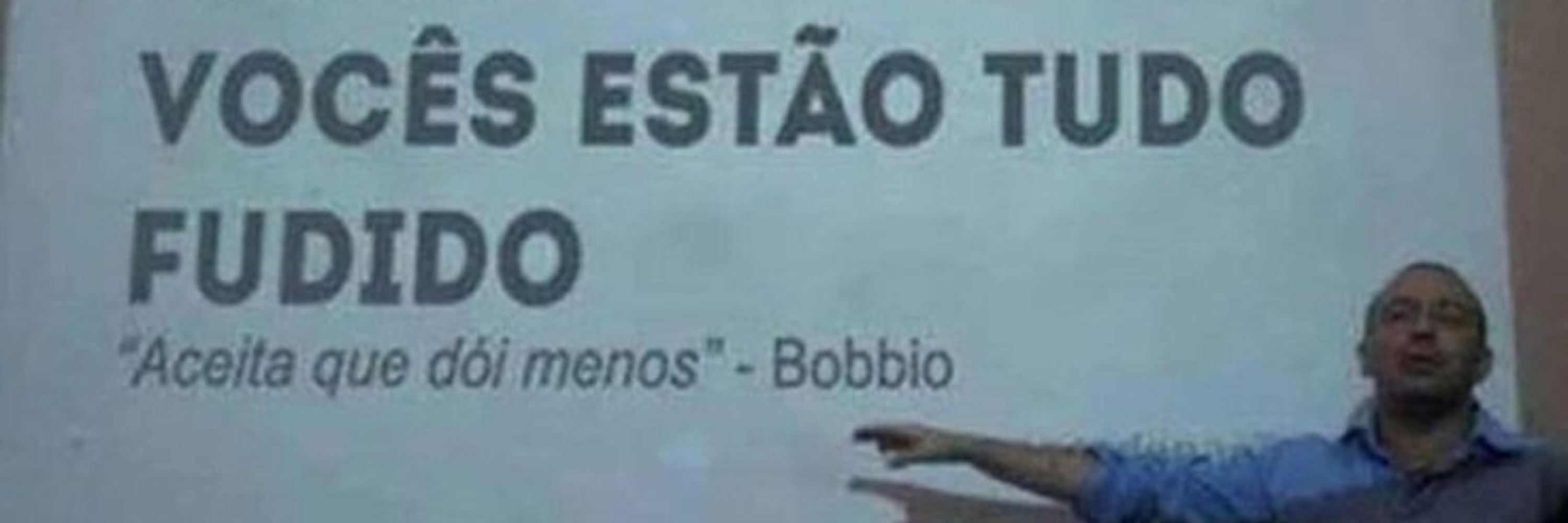 Aquela lá veyr 