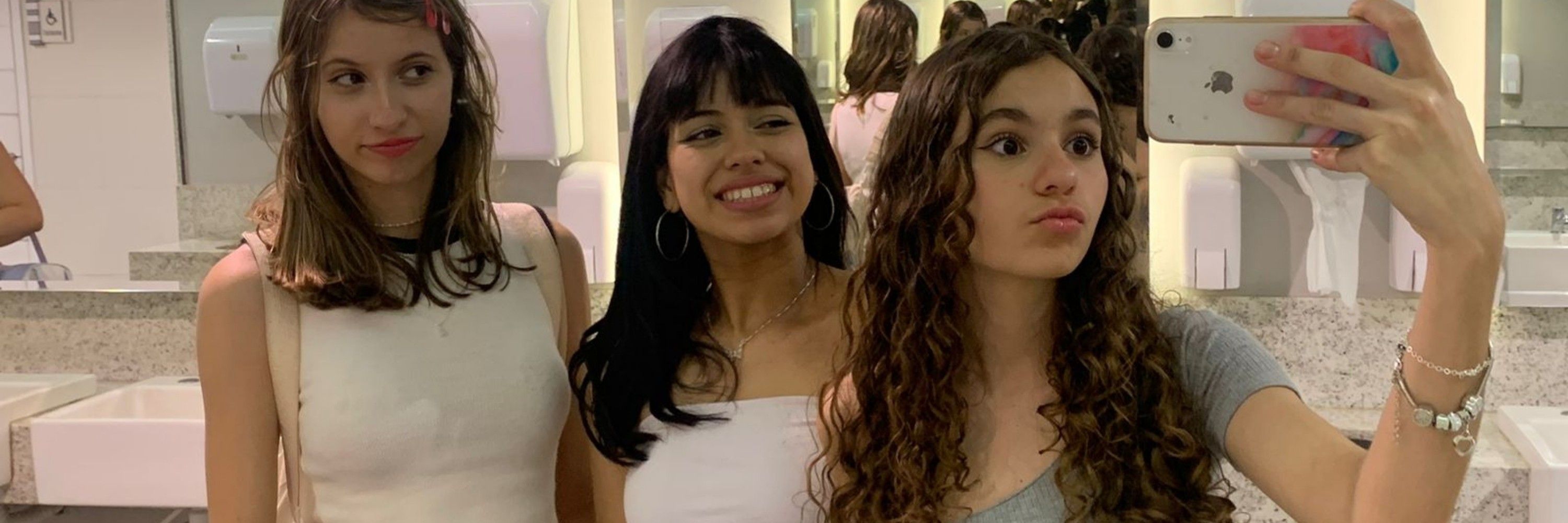 A Mazy né 