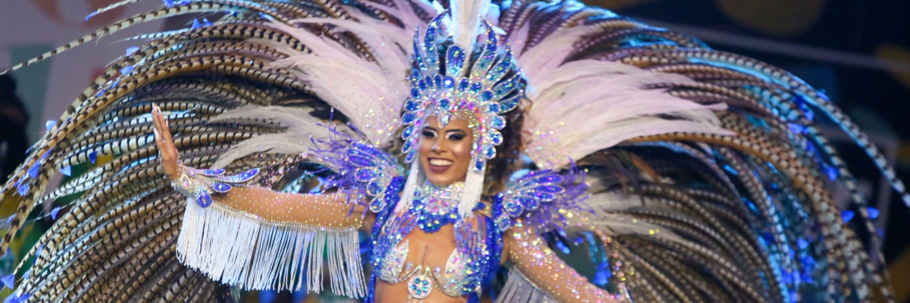 Victória Campos 