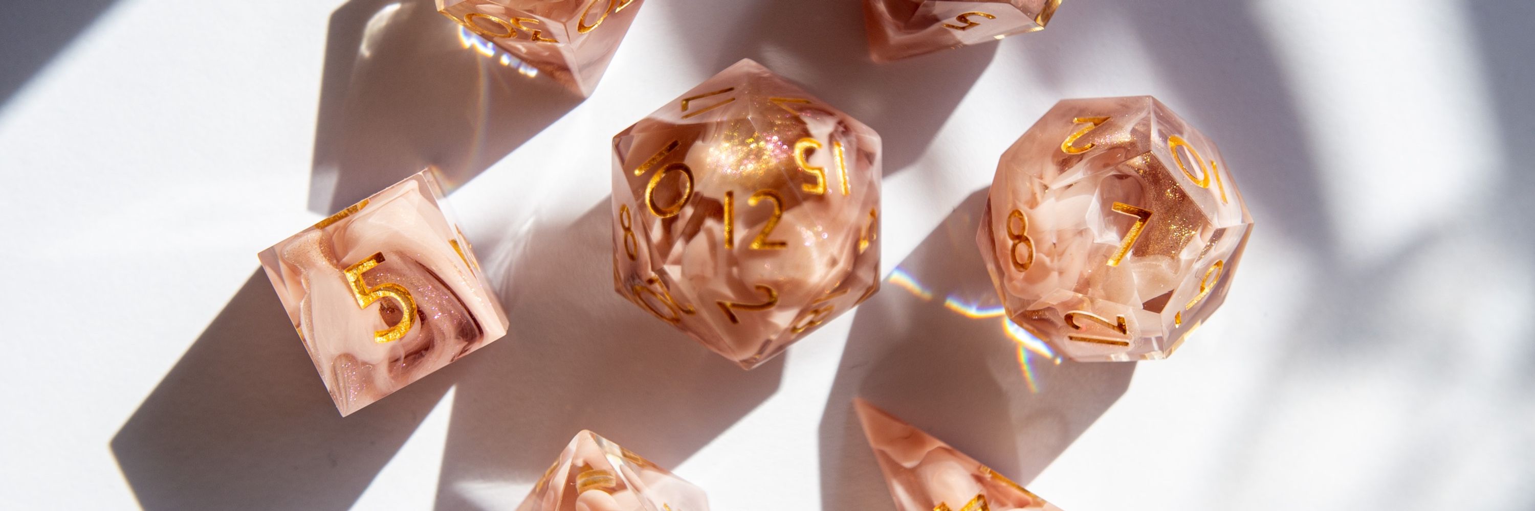 harlequin.dice