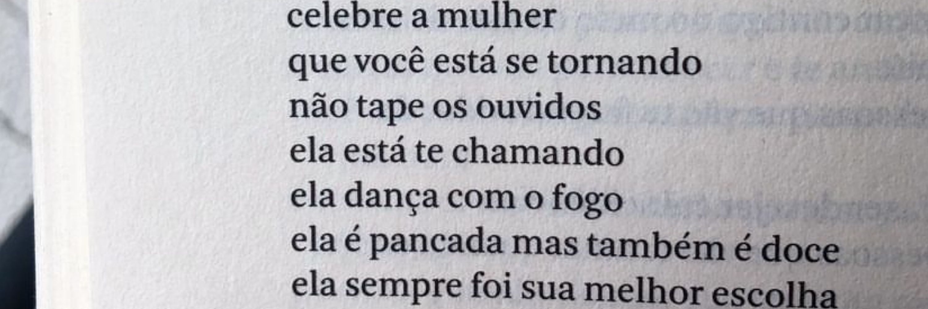 Bruna Lobato