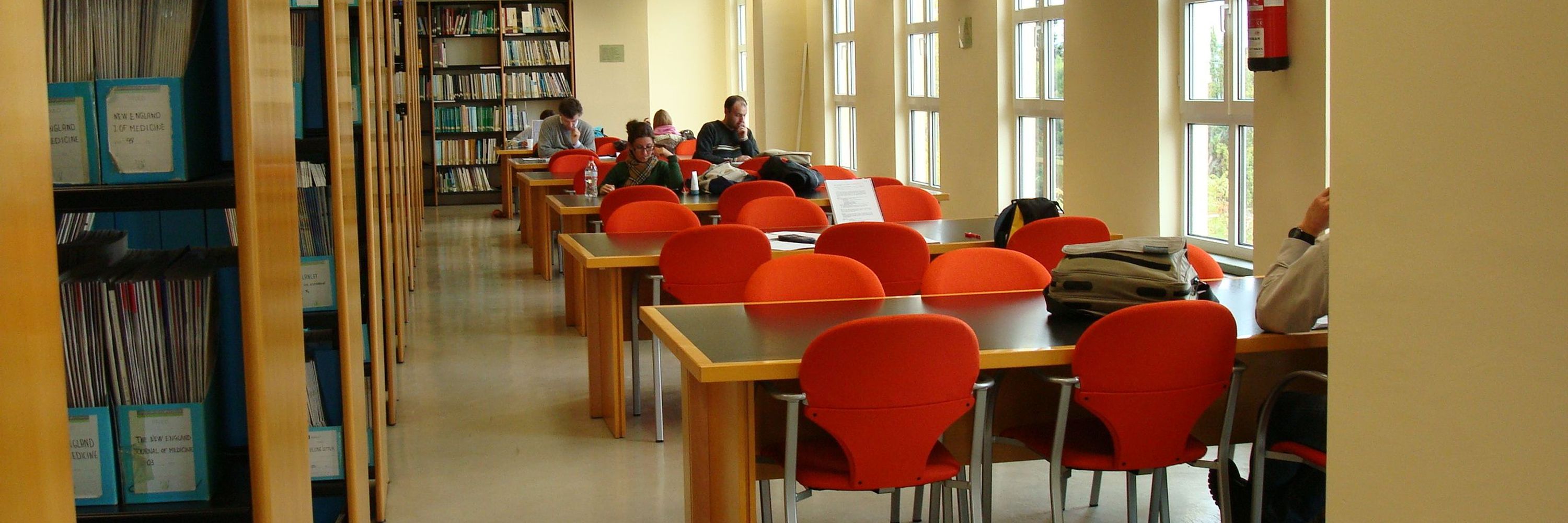 Biblioteca de la EASP