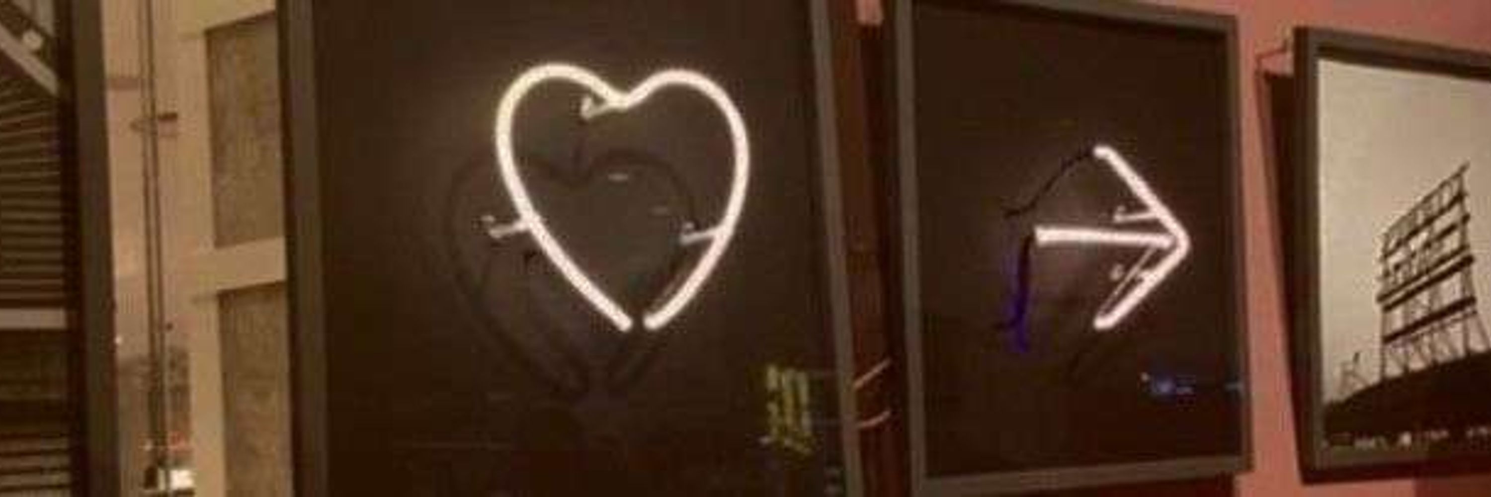 ♱₊⊹ L i n L o v e r e d ₊⊹♱