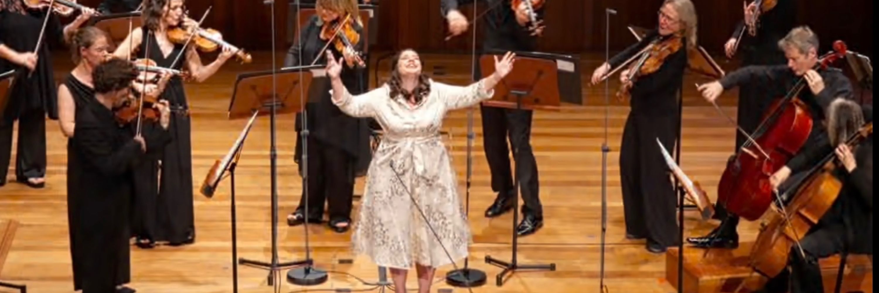 Liz Watts Soprano