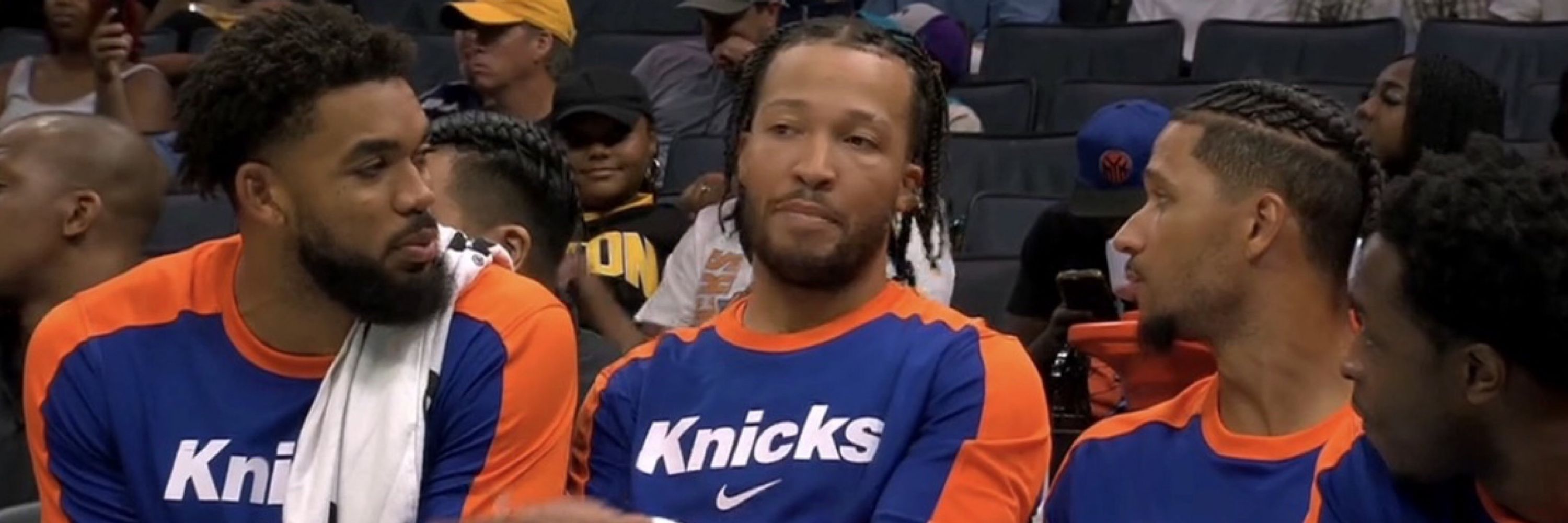 knickstape 💫