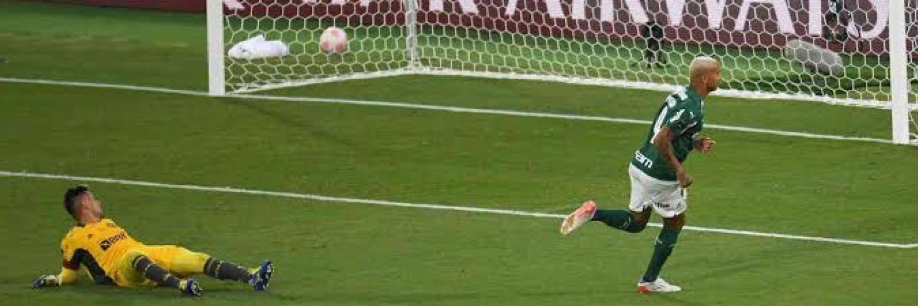 Leo Moura (não o lateral)