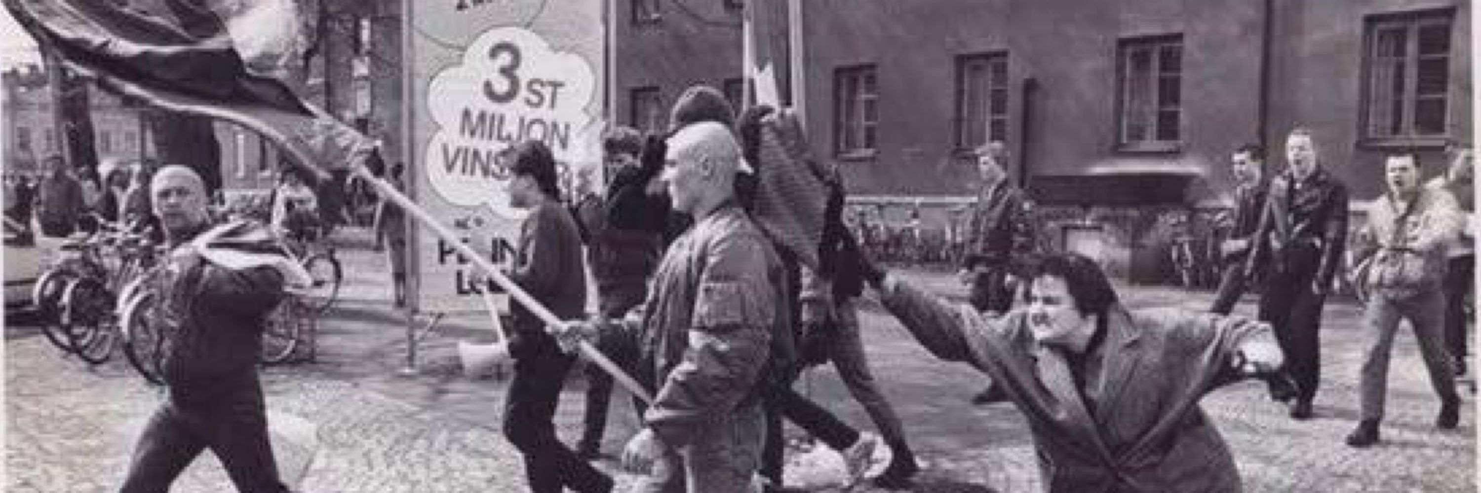 Art 20   (1) 🇩🇪 ist ein demokratischer und sozialer Bundesstaat