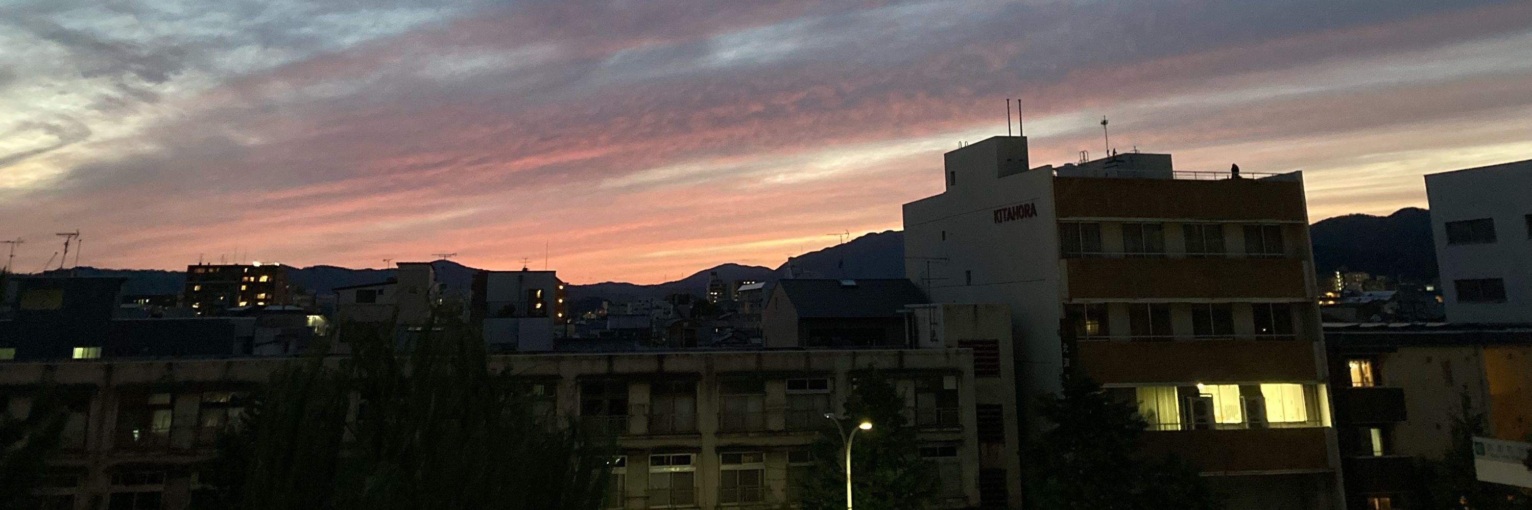 ktkt(ことこと)