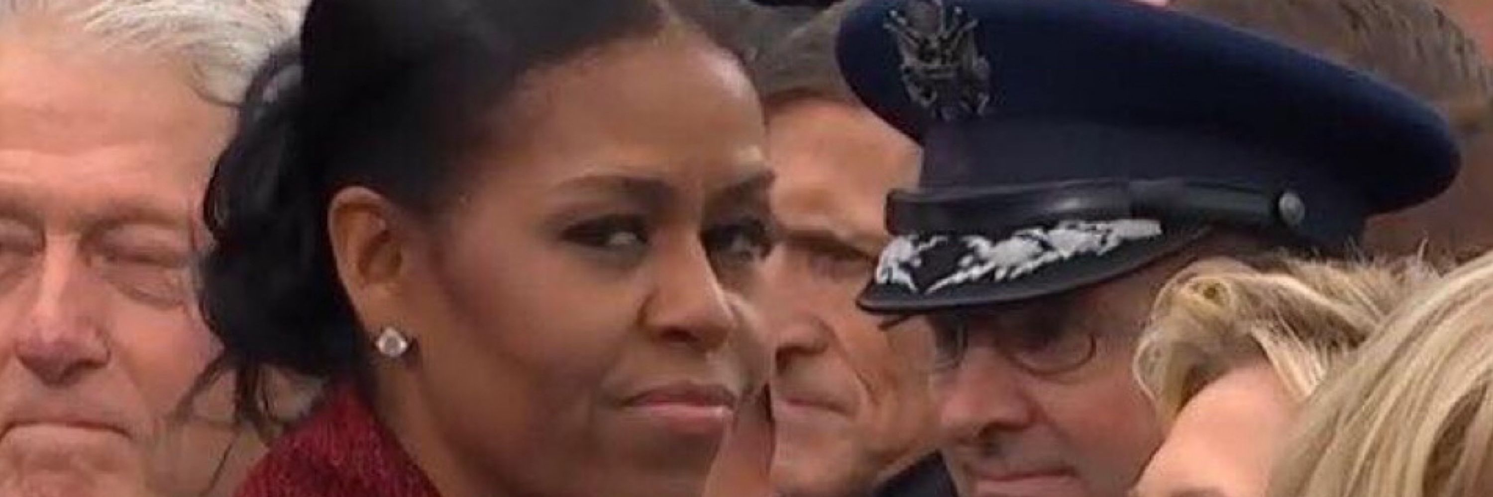 Side-Eyeing is a Sport