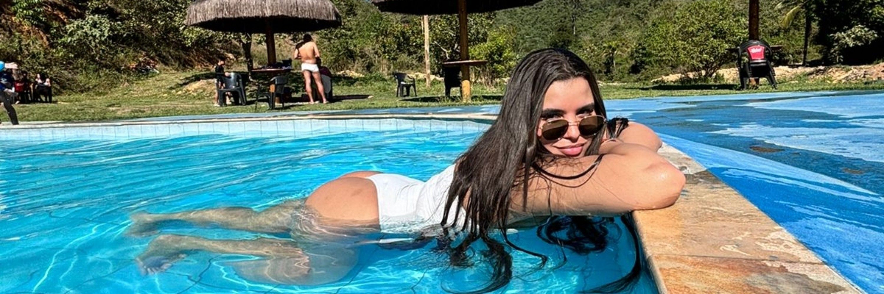 Mell Fernanda