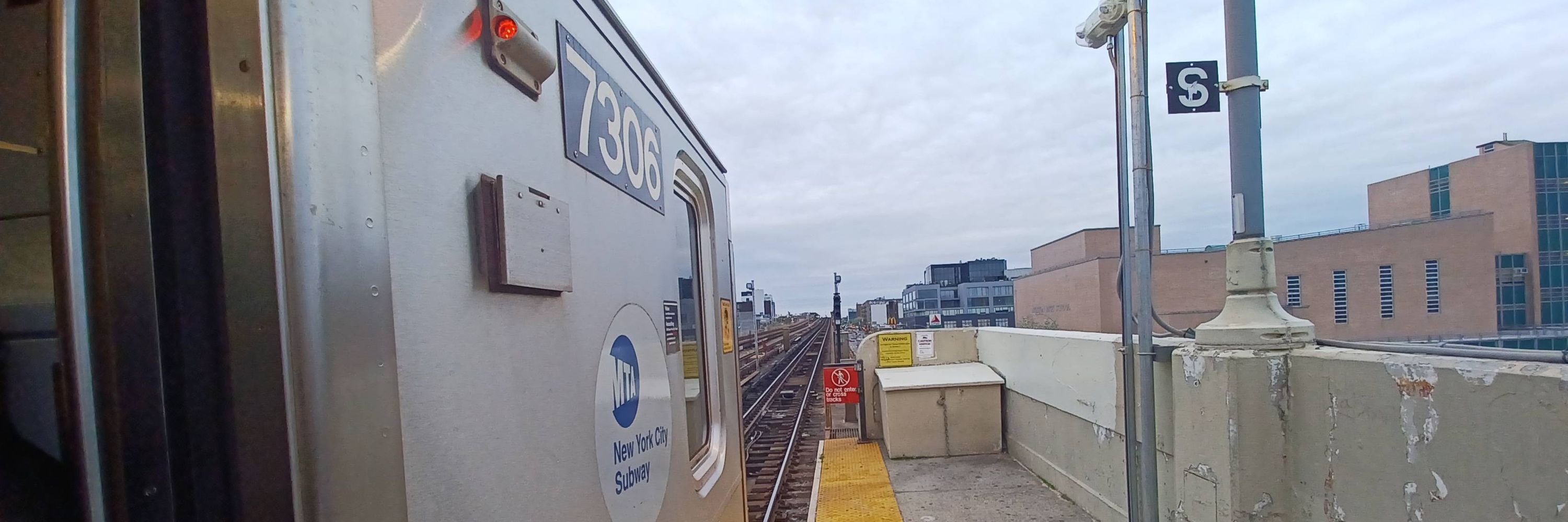 The Flushing Railfanner