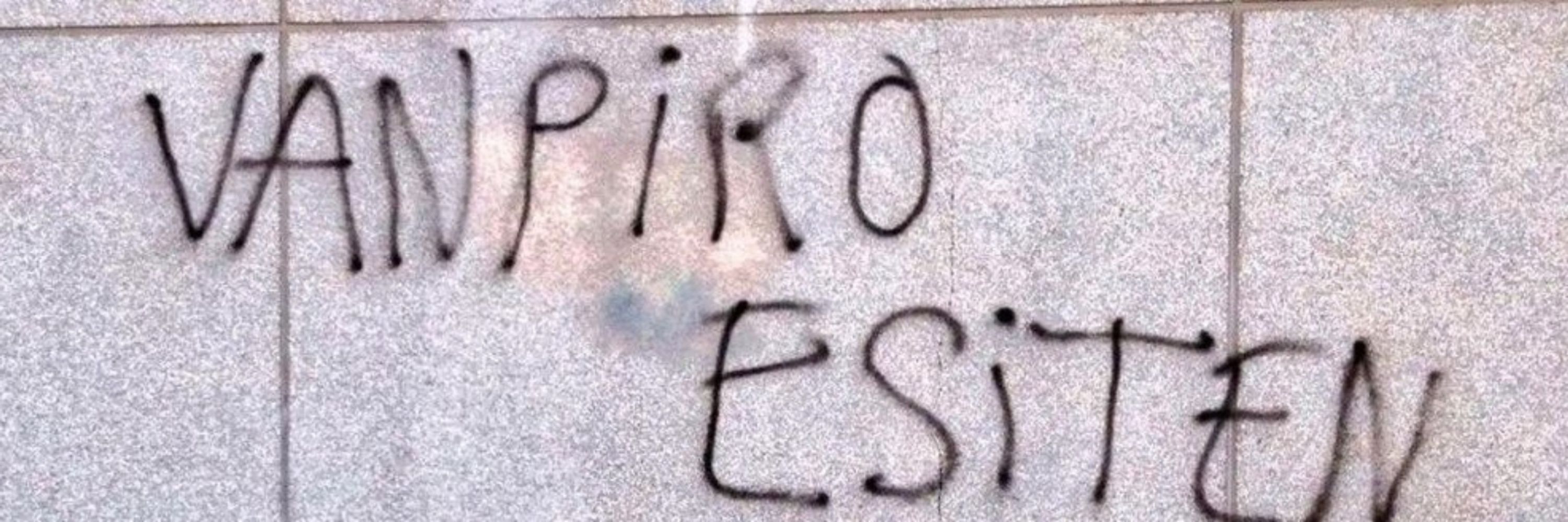 𓆈