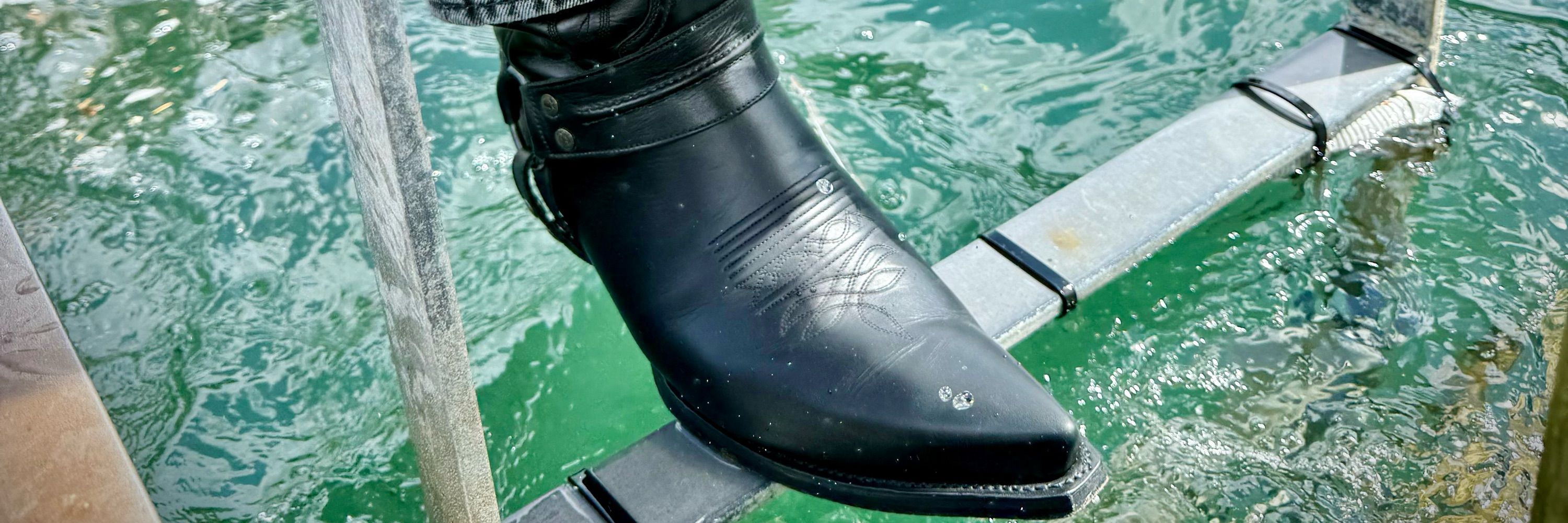 Sendrabootsguy