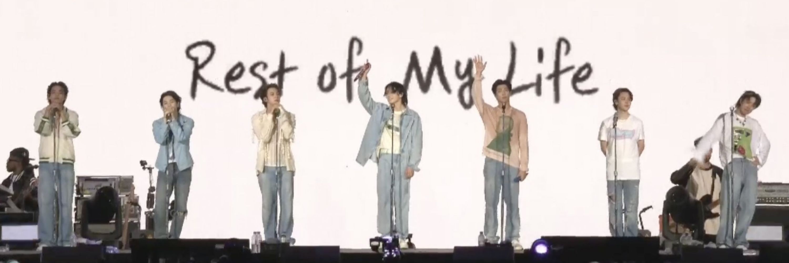 Mazé 🦋⁷ ♡ BTS ♡