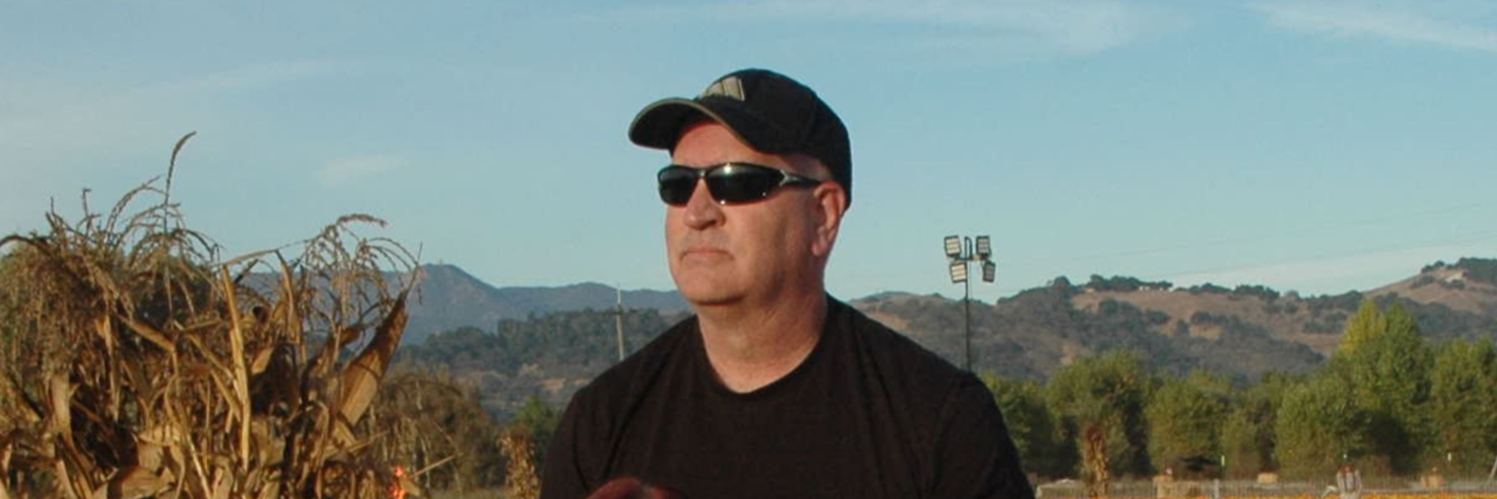 DAN J
