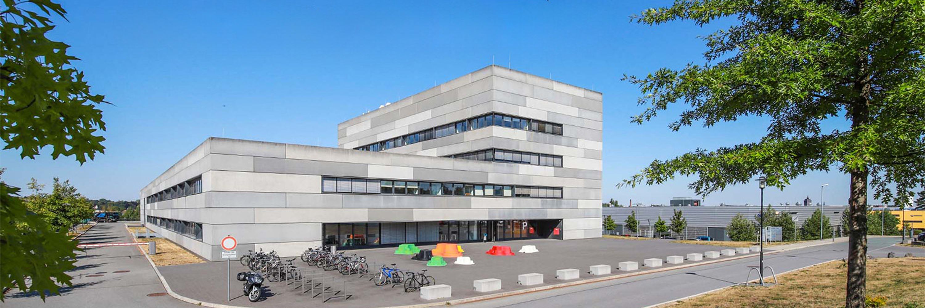 Institute of Physics @TUChemnitz