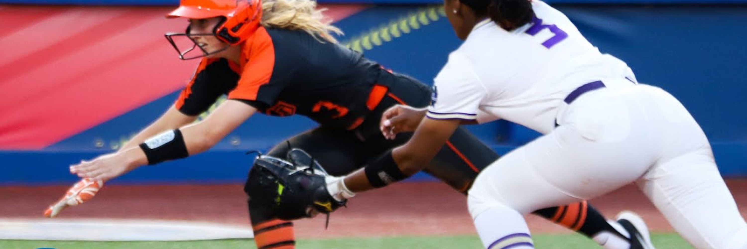 College Softball 🥎