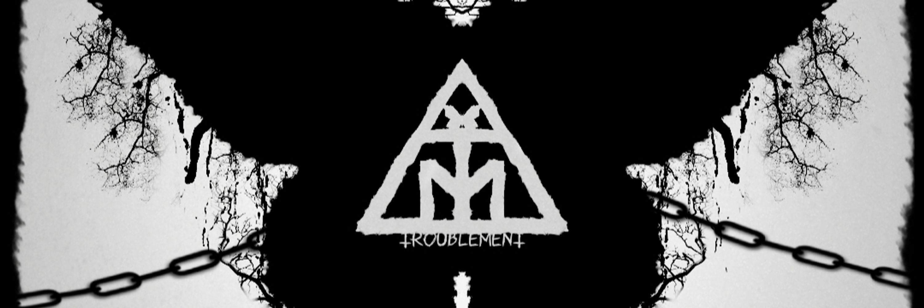 TroubleMent 🎮🦋 歌手 - 作詞家