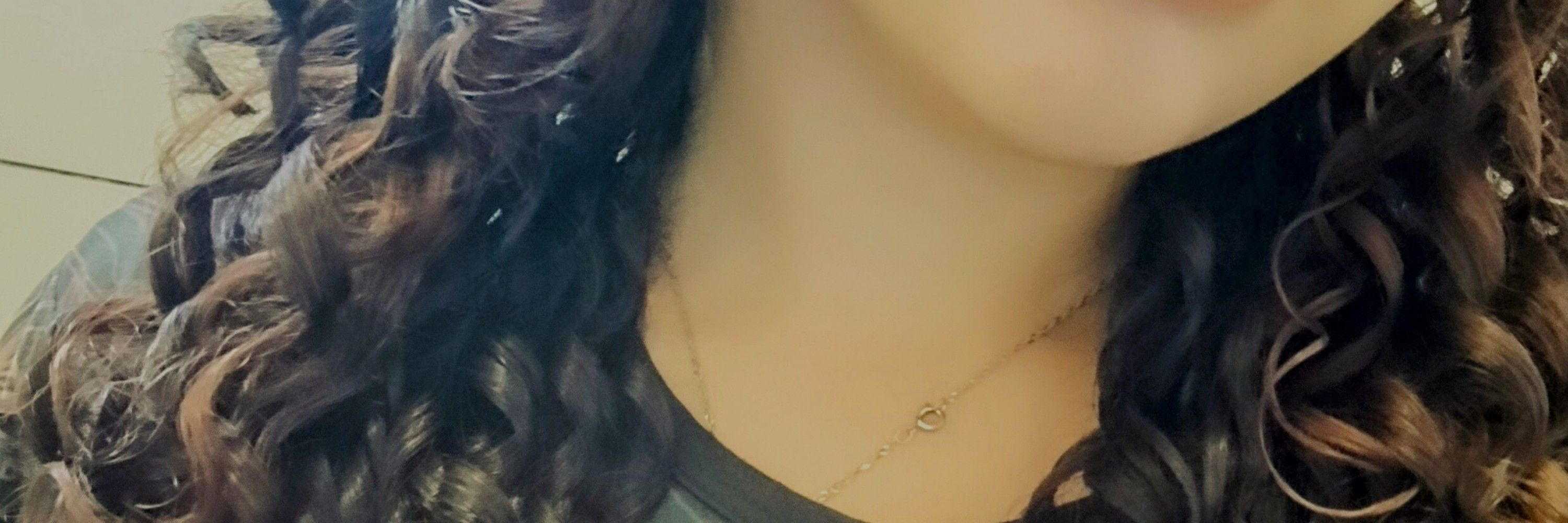 💋.
