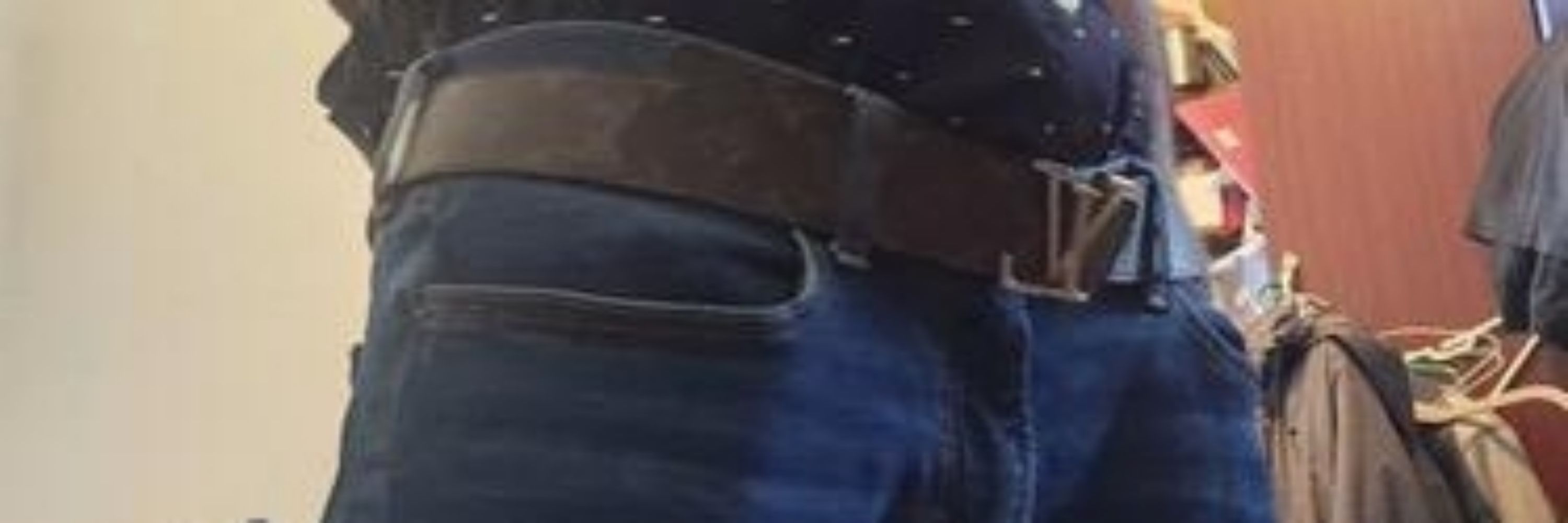 Bare sagging