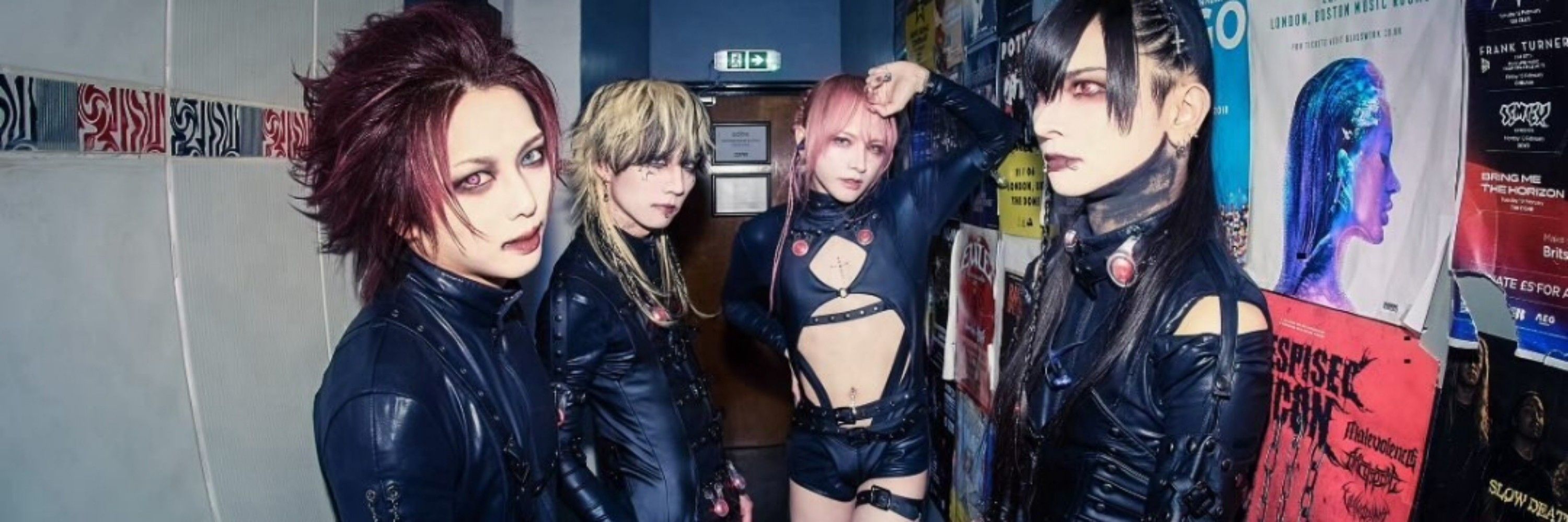 ┌ Nana ★ ┘