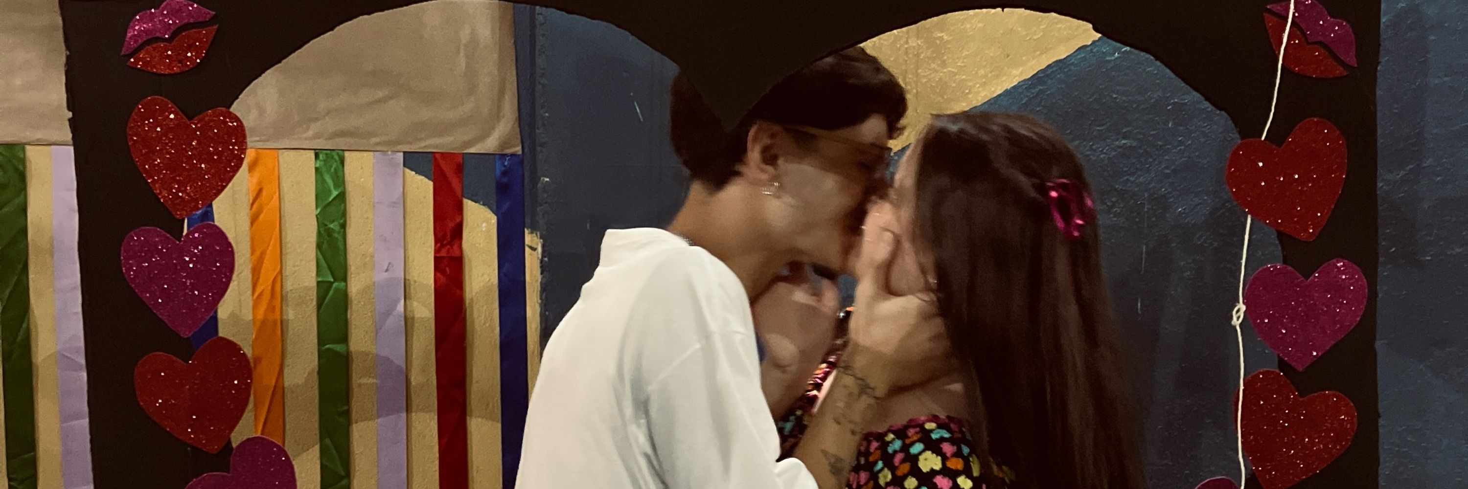 elo com h 