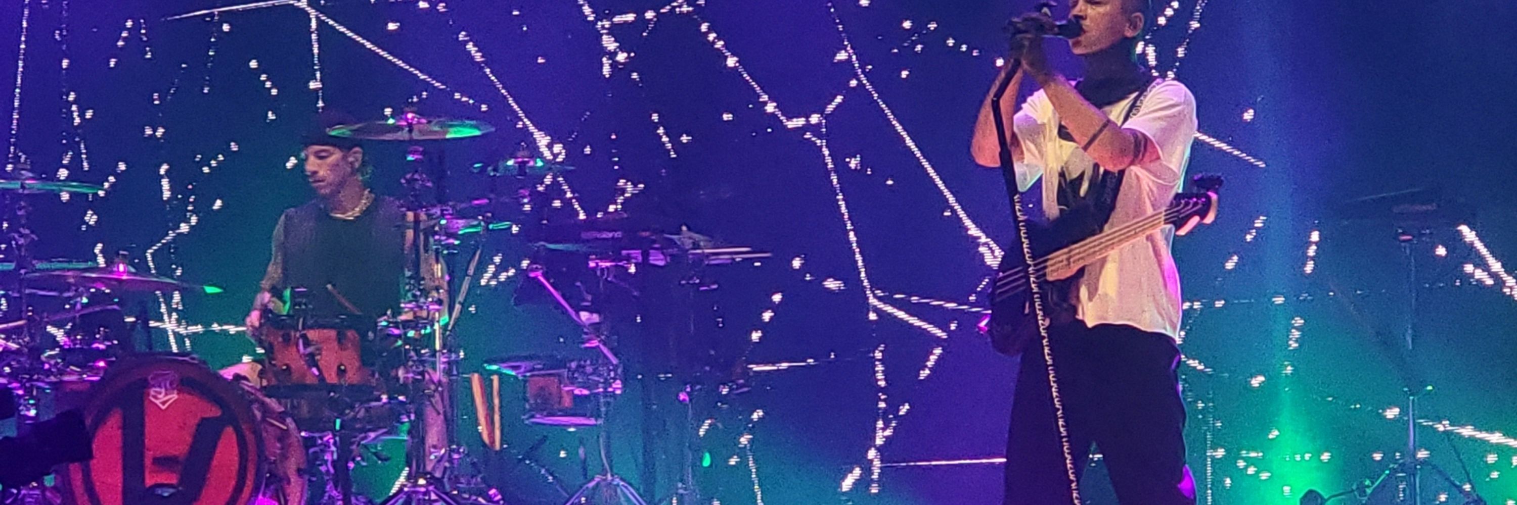 Paladin Strait |-/