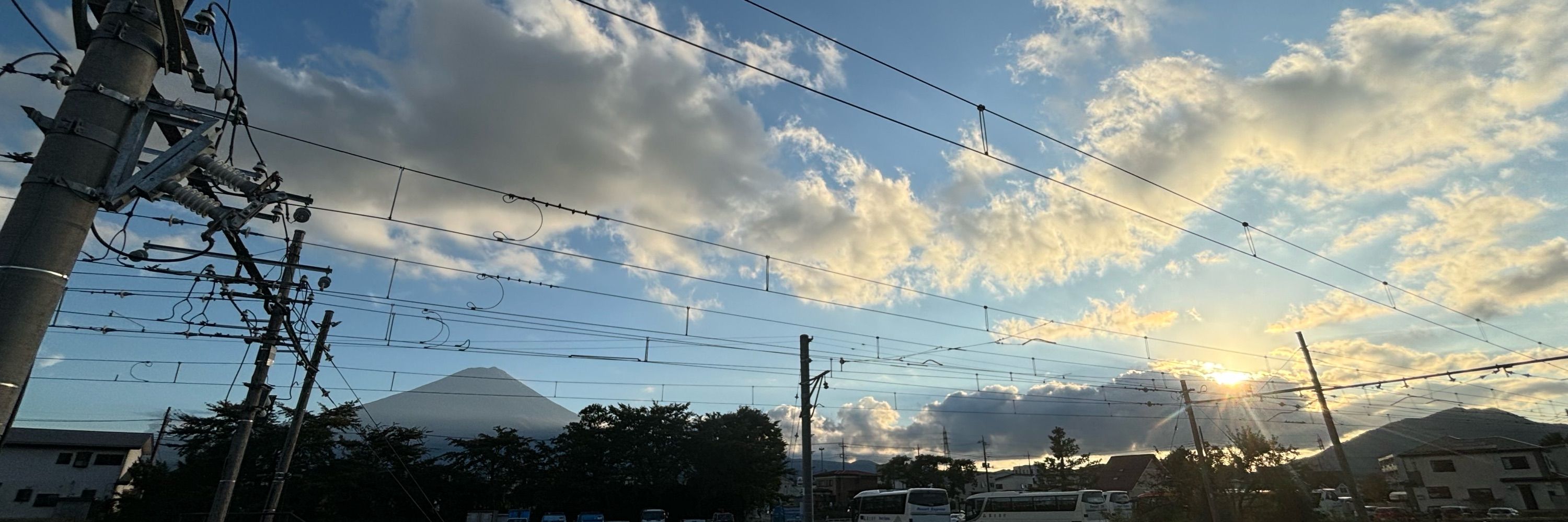 小佶