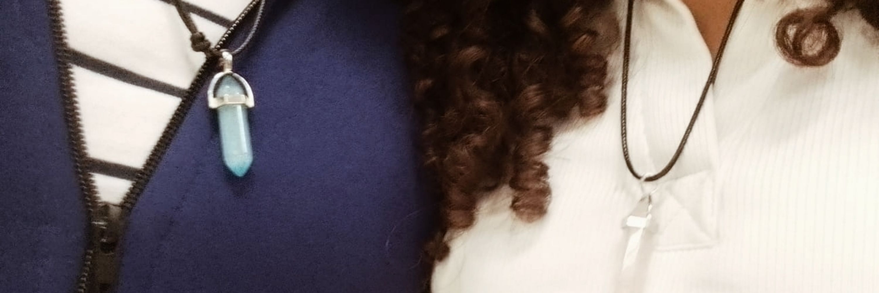 júlia.
