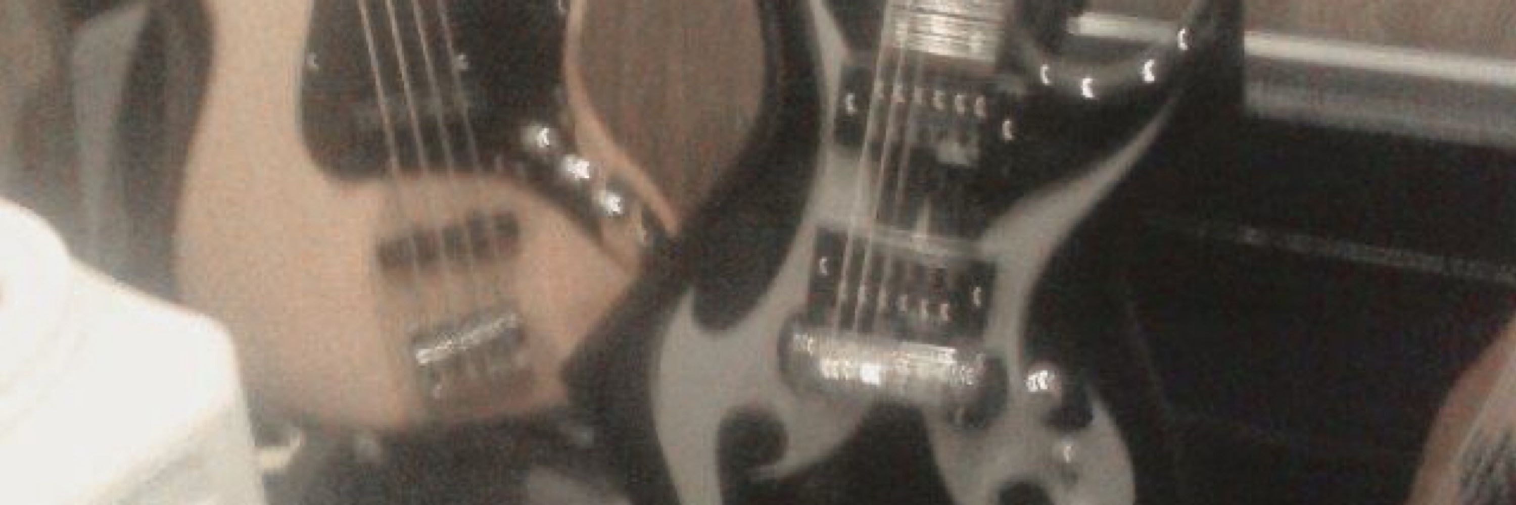 🎸🎧.:*•°