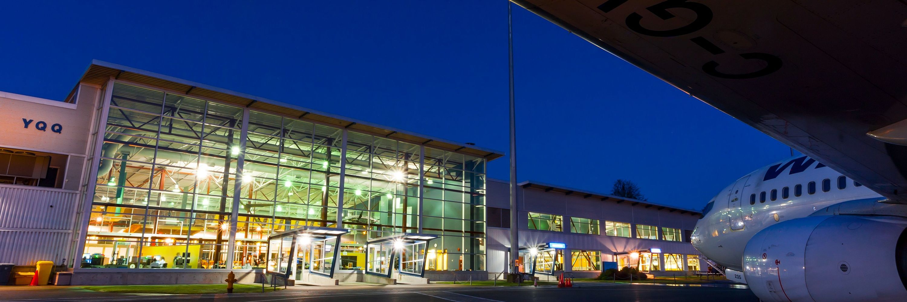 Comox Valley Airport (YQQ)