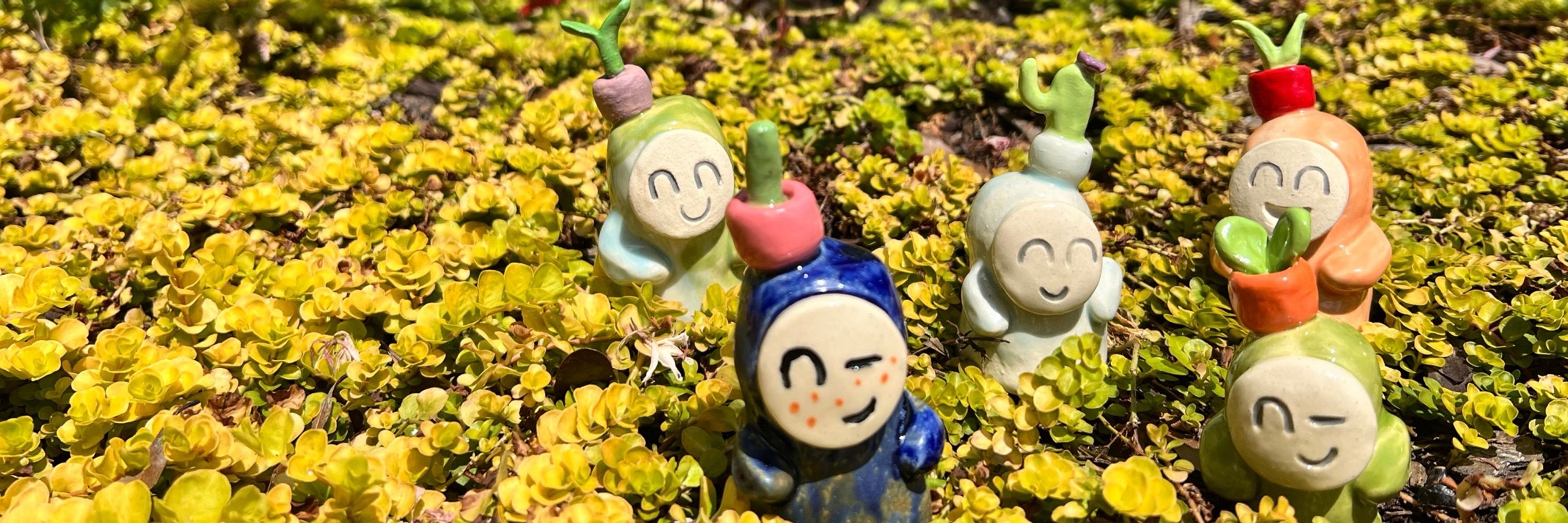 Sophia of smal ceramics