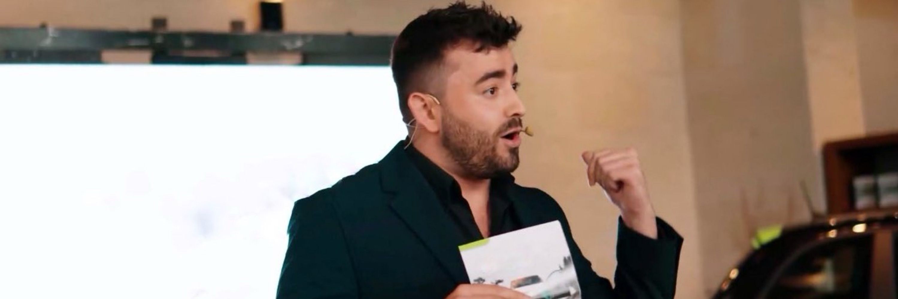 Iván Iglesias ✨