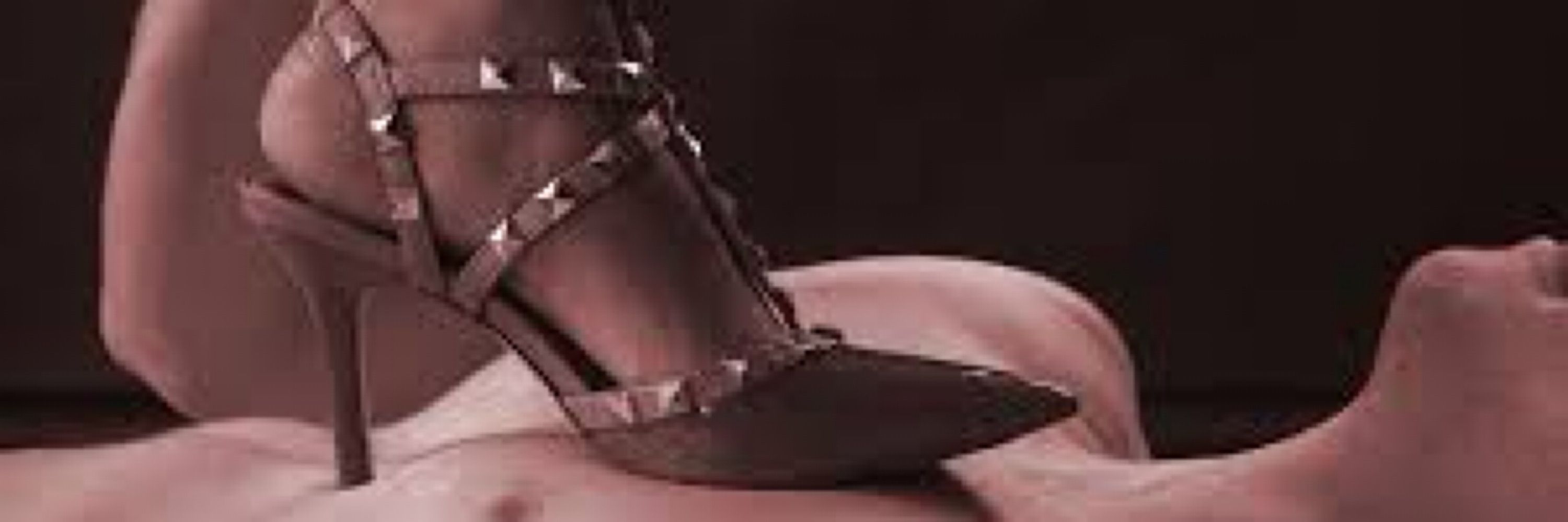 Mistress_Raven | FinDomme