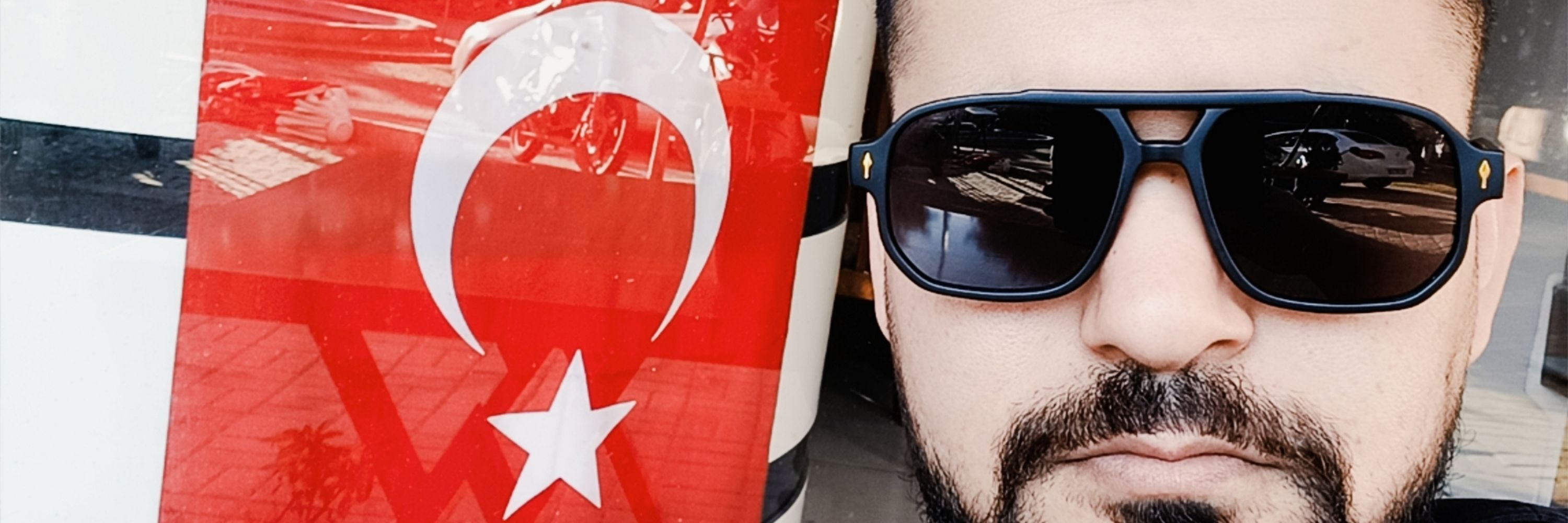 HÜSEYİN🇹🇷