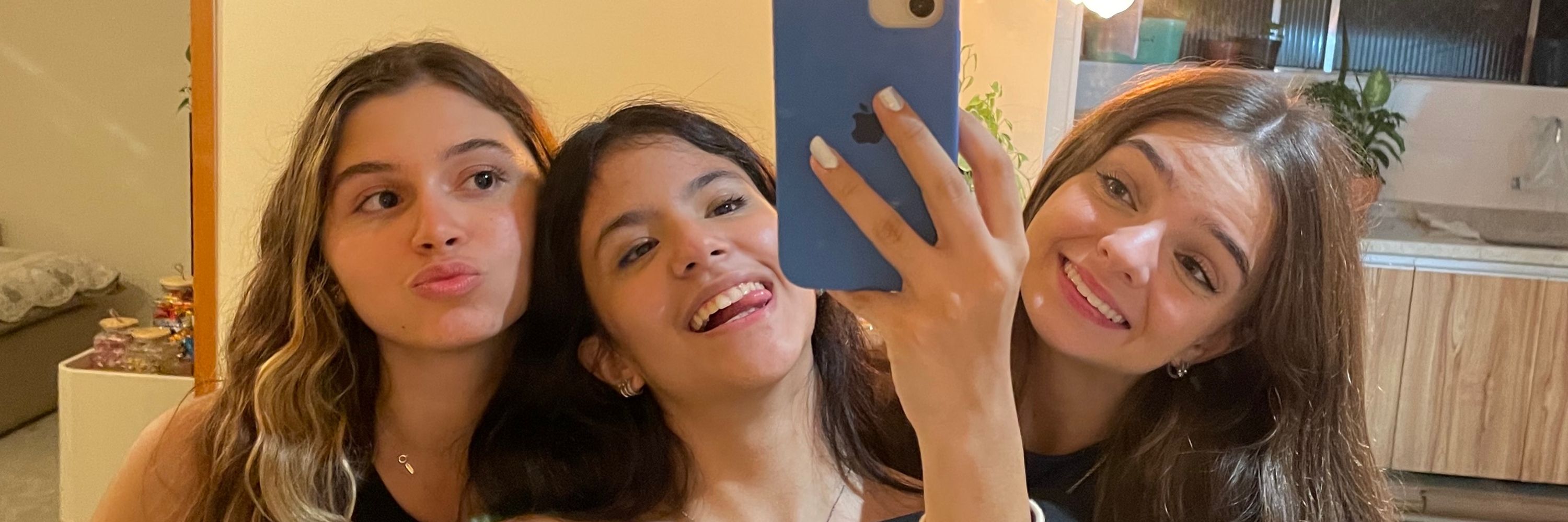 alice linda que ama o robert