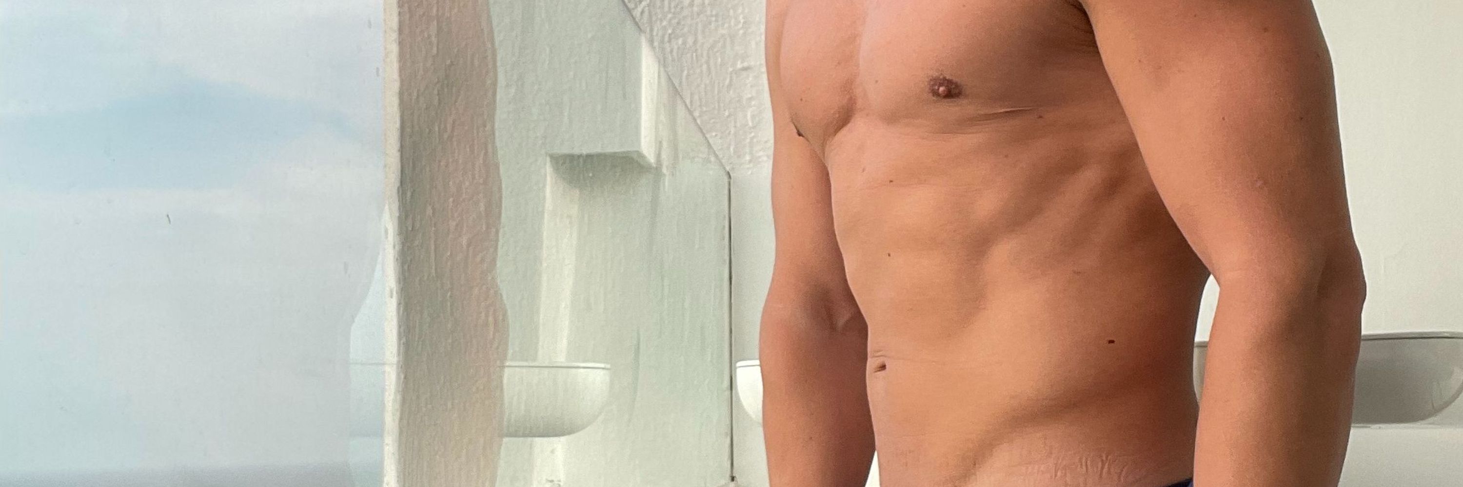 Aaron Skye XXX (18+)