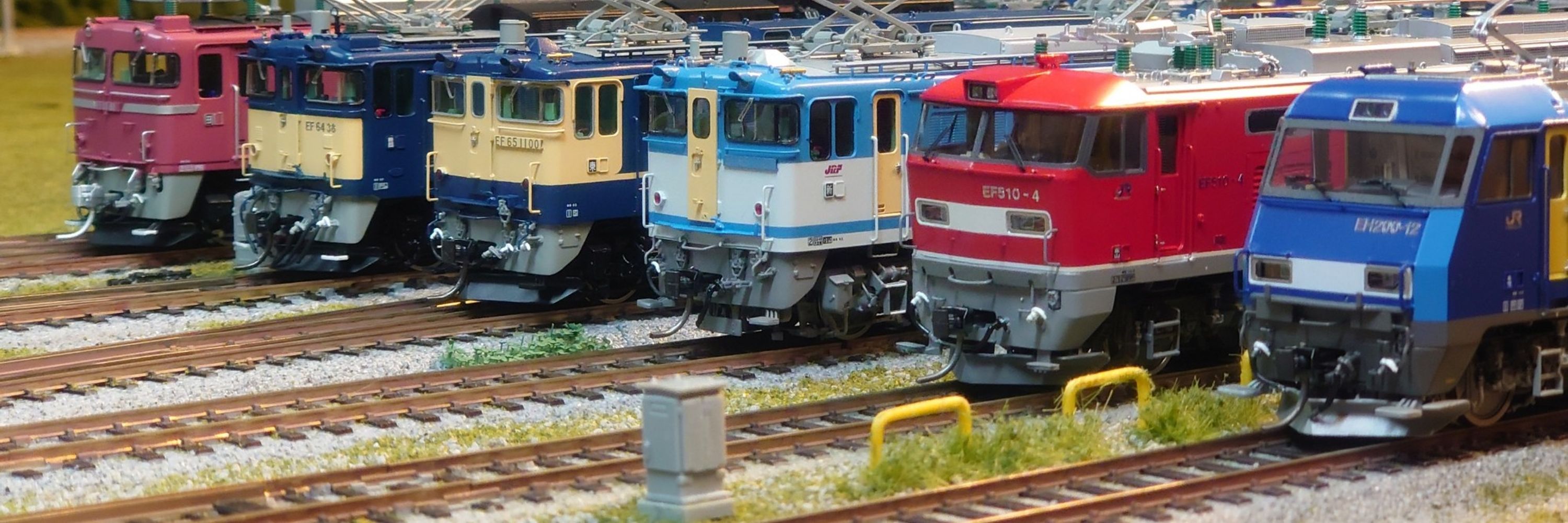 屋根裏電車王国！