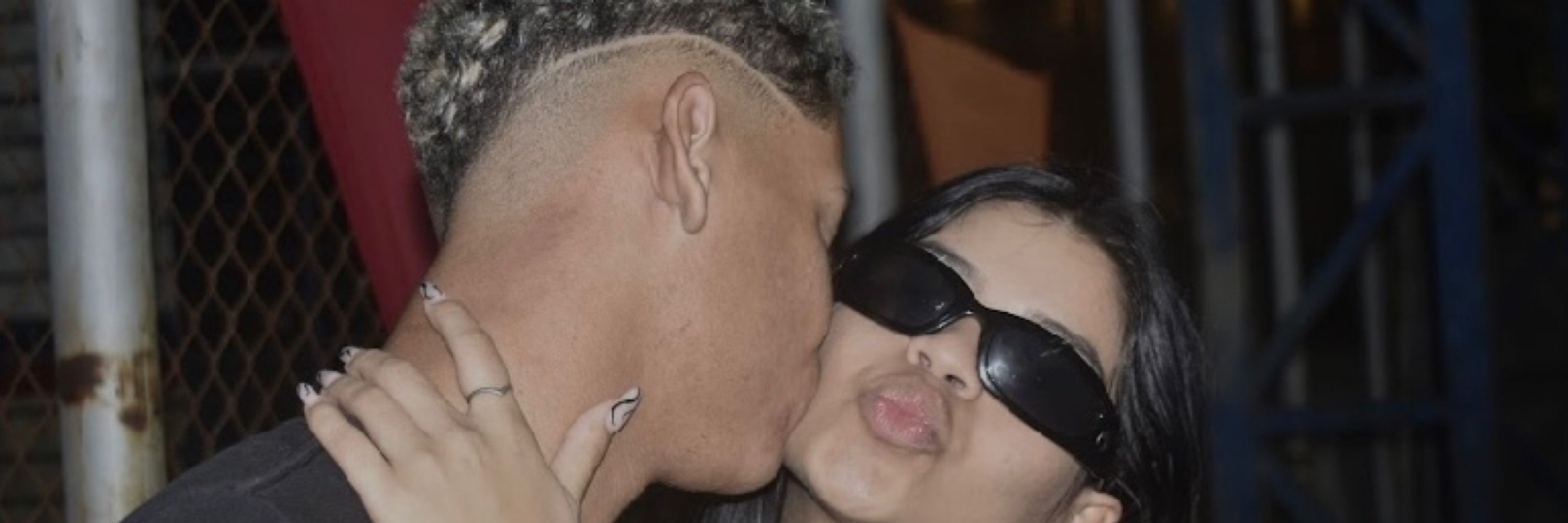 💋