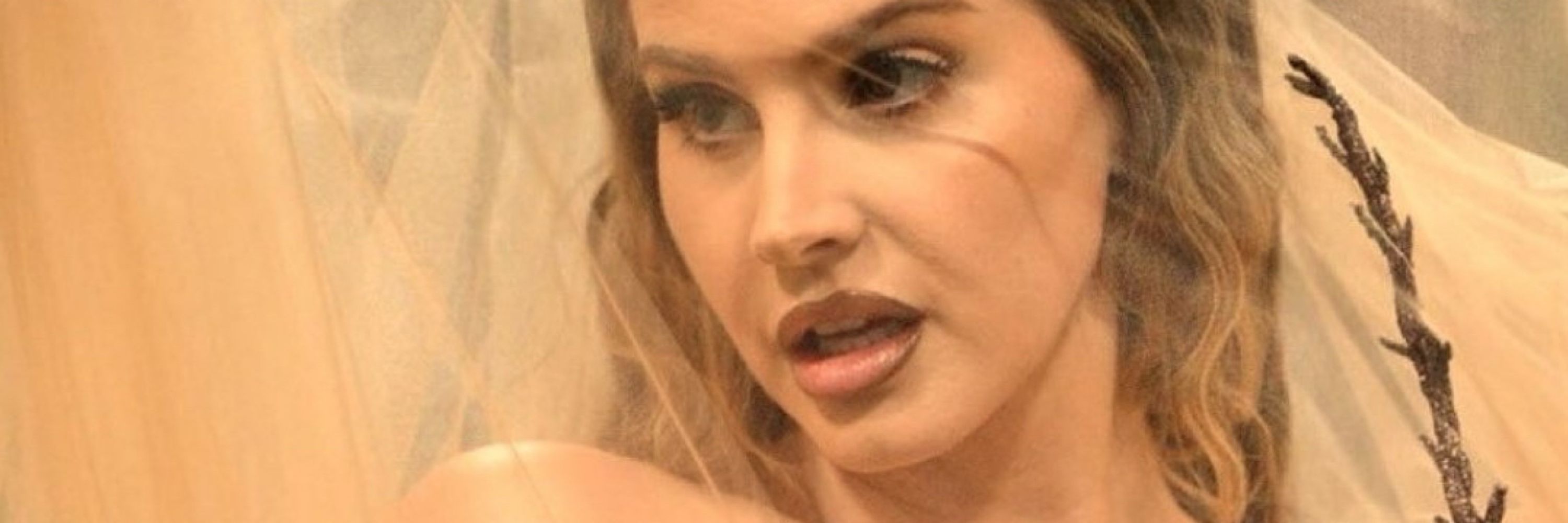gatinha comunista