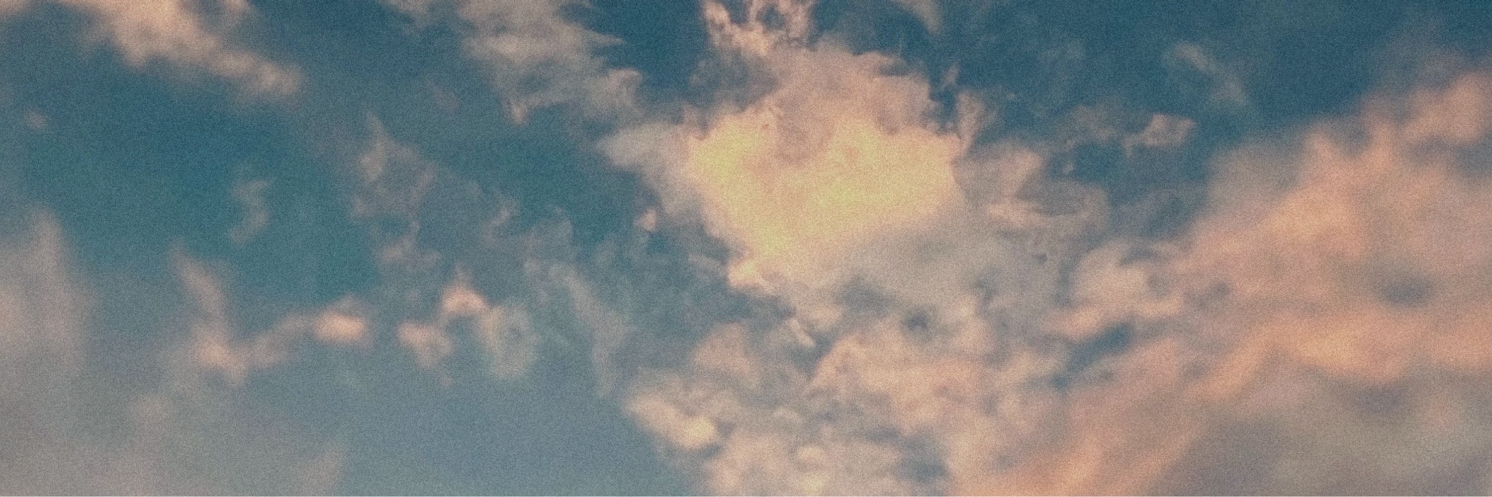 ⋆̩☂︎*̣̩