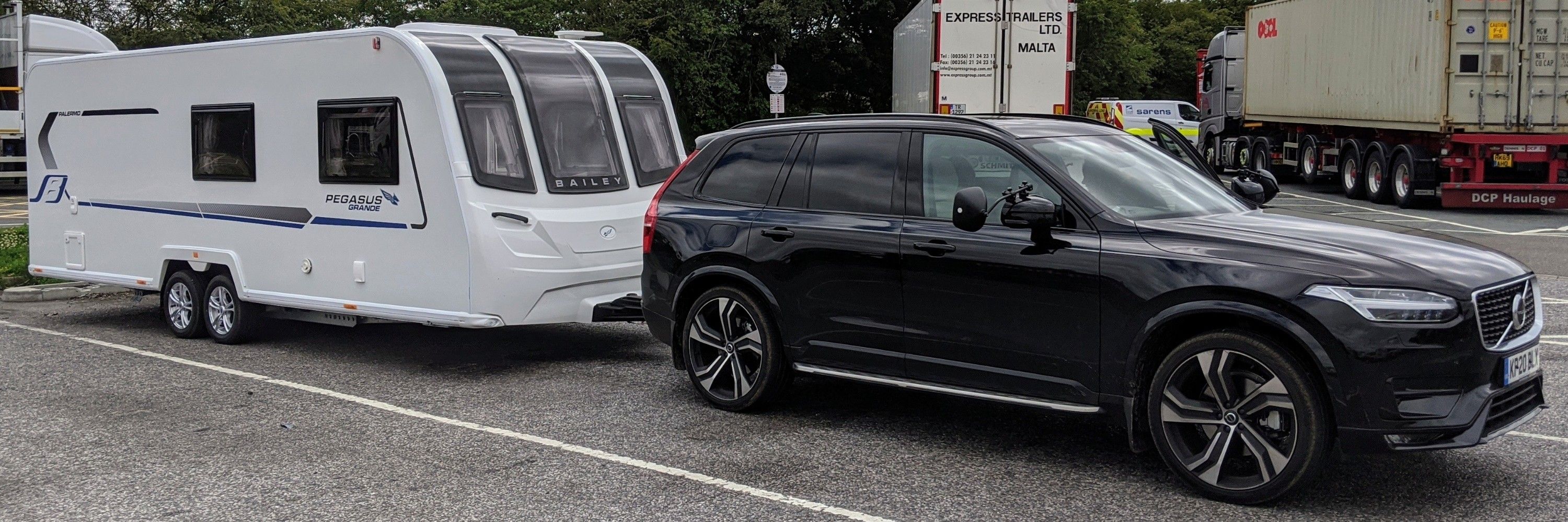 Caravan Larry 
